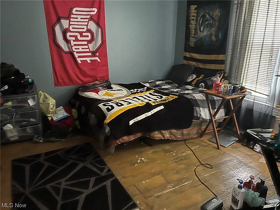 2nd image of 631 Buffalo St