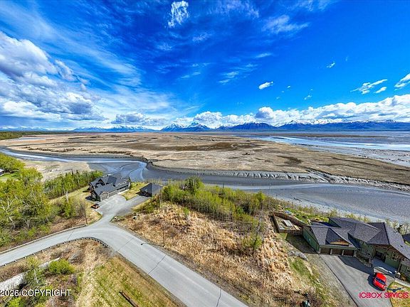 5th image of 7061 S Hayfield Rd