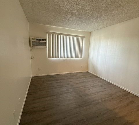4th image of 8661 Wilbur Ave #210