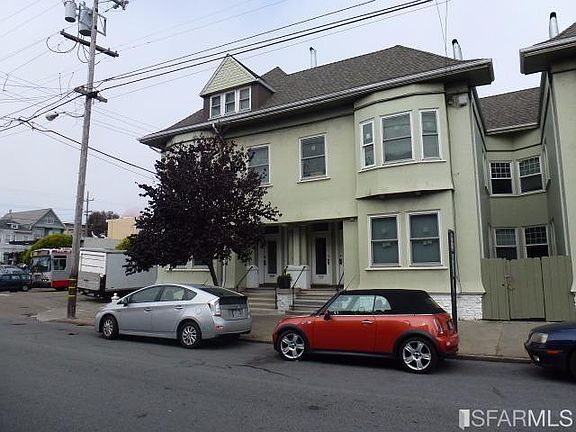 2nd image of 200 4th Ave