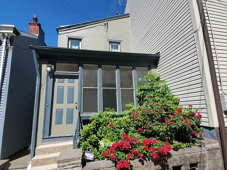 1413 Porterfield St — Photo 20