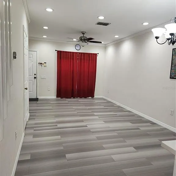 8637 Hunters Key Cir #8637 — Photo 10