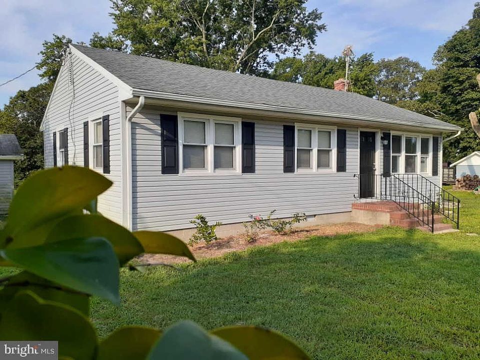 1st image of 30514 Maple Ln