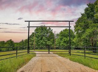 5949 S Fm 372, Valley View, TX 76272