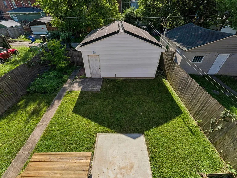 382 Morrison Ave — Photo 11
