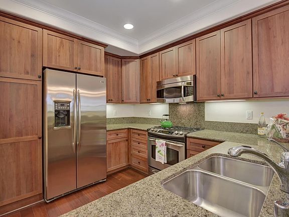 3rd image of 2881 Meridian Ave Unit 218