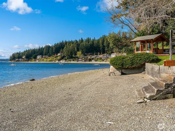 6625 Cromwell Beach Drive NW, Gig Harbor, WA 98335