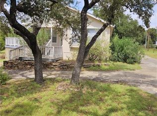 1467 Live Oak Dr, Canyon Lake, TX 78133