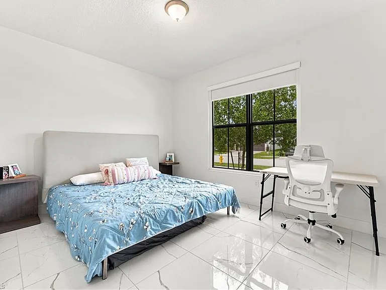 5604 Cobalto Way — Photo 11