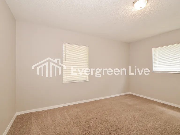 125 Pine Island Dr — Photo 9