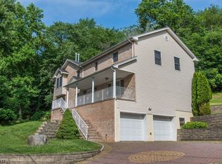 187 Browertown Rd, Woodland Park, NJ 07424
