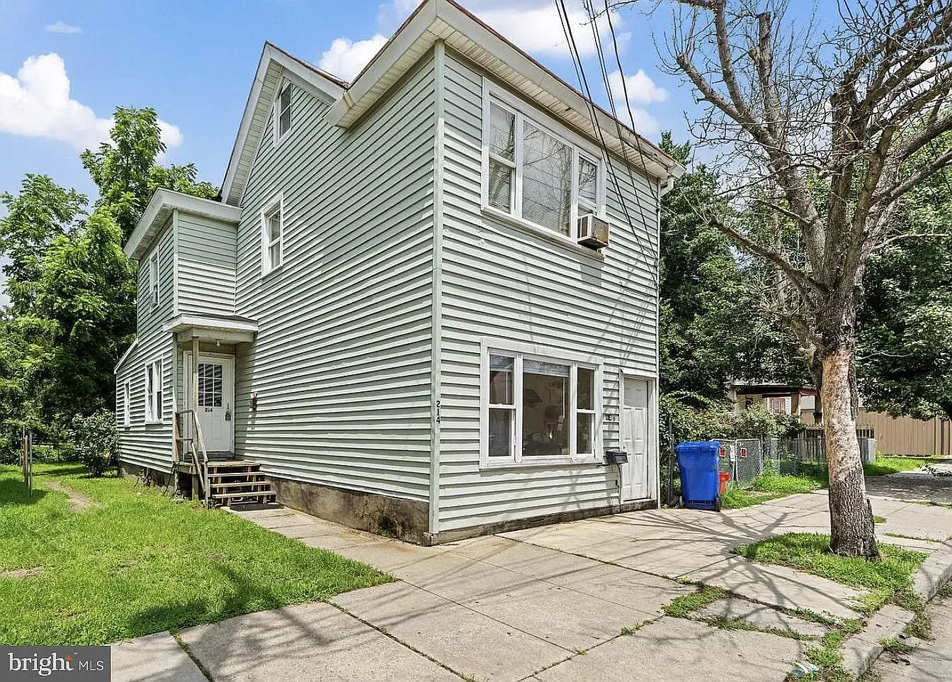 3 bed, 1000 sqft, $1,995 — Photo 4