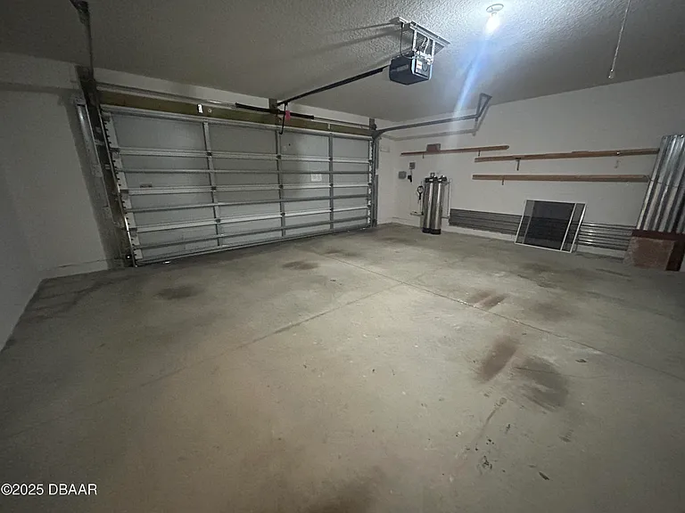 665 Elk River Dr — Photo 18