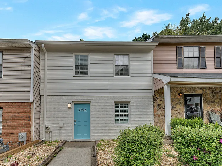 2304 Salt Springs Pl — Photo 24