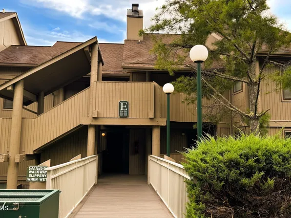 3710 Weber Rd #203, Gatlinburg, TN 37738