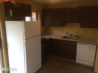 5645-5647 SE Belmont St, Portland, OR 97215
