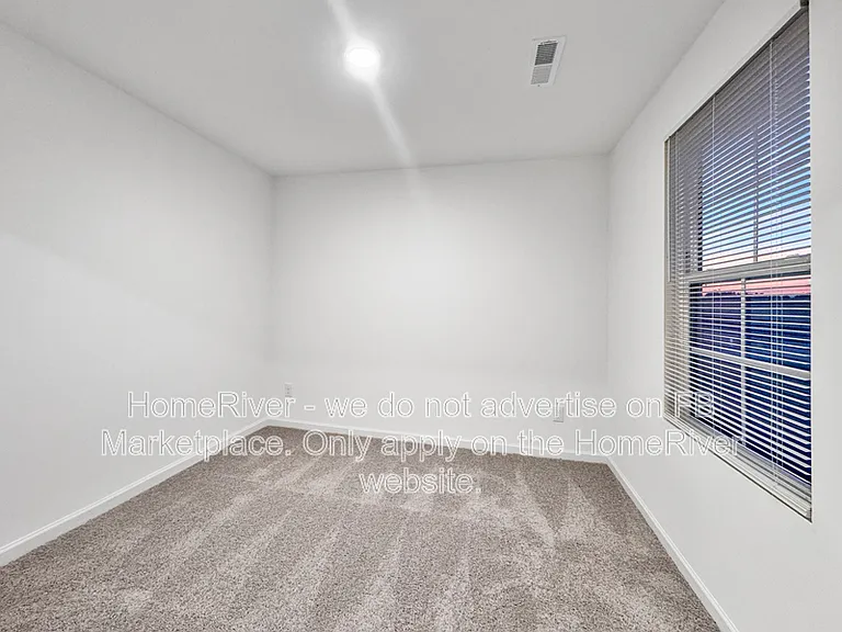 195 Pine Needle Dr — Photo 13