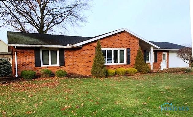1st image of 11096 Fairview Dr #4