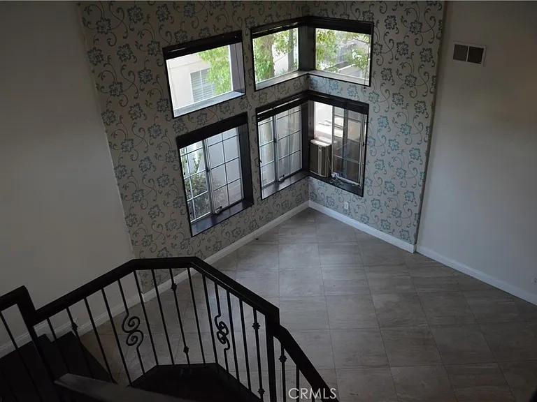 7480 Addison Rd — Photo 23