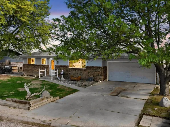 424 W Union Avenue, La Salle, CO 80645