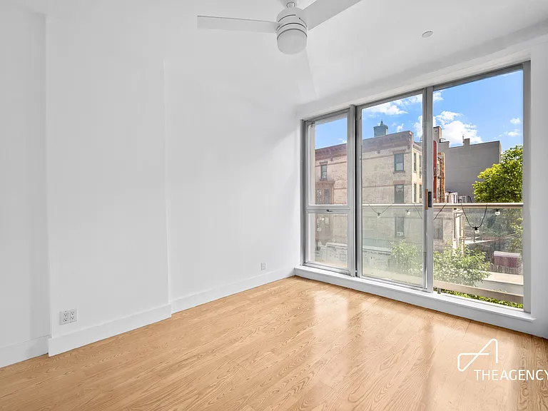345 Union Ave #3A — Photo 2
