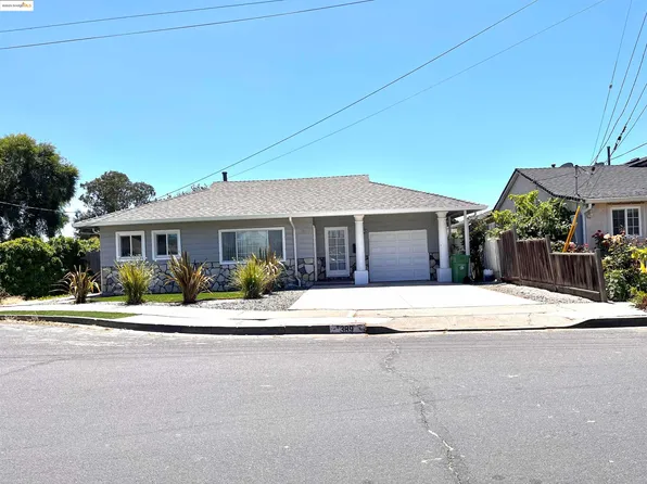 389 White Dr, Hayward, CA 94544