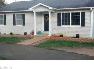 8985 Chipboard Rd, Rural Hall, NC 27045