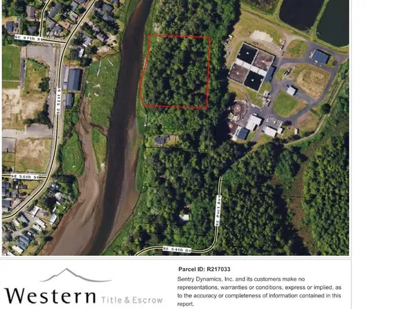 SE Port R217033 Ave, Lincoln City, OR 97367