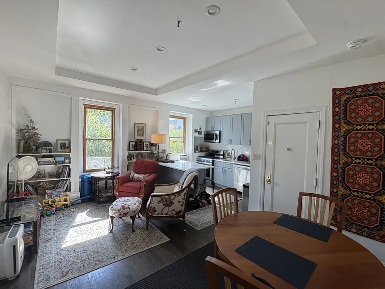 234 Washington Ave #4 — Photo 3