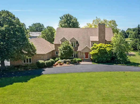 1144 Carberry Cir, Inverness, IL 60067