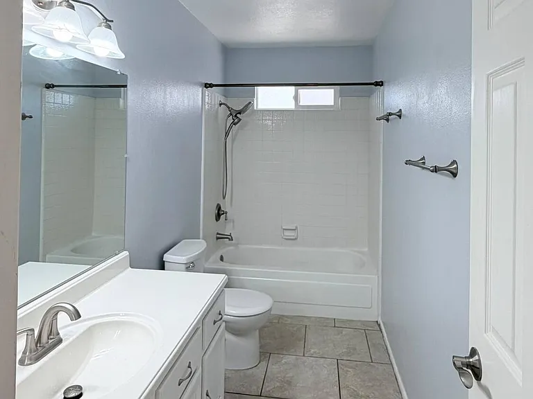 11815 N 65th Ave — Photo 20