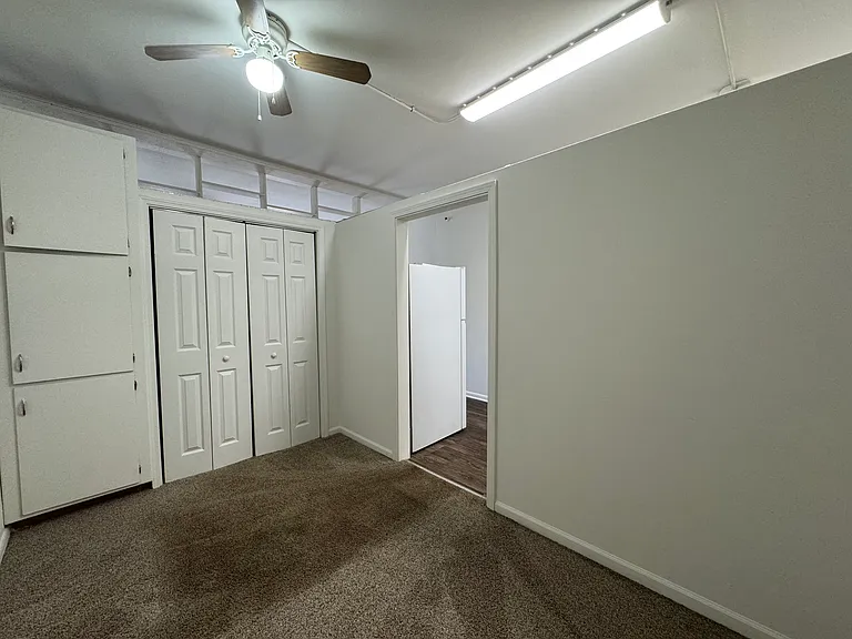 3S230 Warren Ave #3 — Photo 5