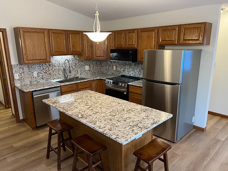 1505 Hoover St #B — Photo 12