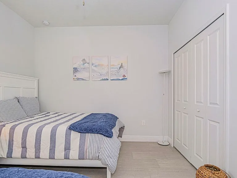 3010 Eldron Blvd SE — Photo 20