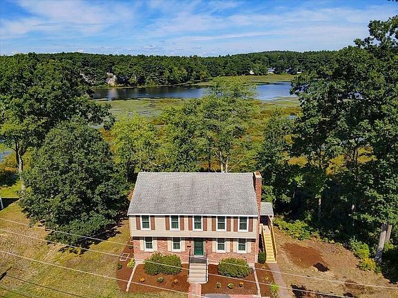2nd image of 52 Sandy Pond Rd