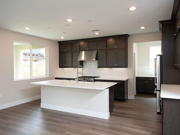 5th image of 10351 Ducasse Way