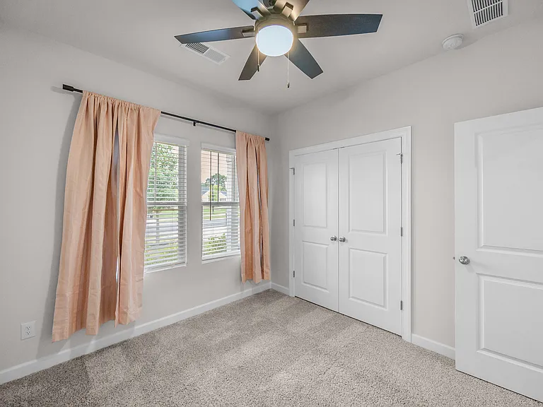 6407 Barcelona Way — Photo 34