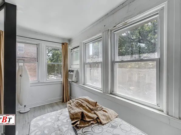 945 East 15th Street image 18 of 34