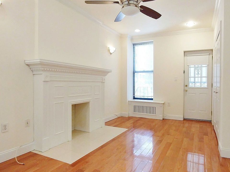 1st image of 400 E 63rd St APT 1B
