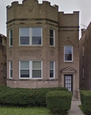 3 bed, 1.5 bath, 1600 sqft, $2,300 — Photo 1