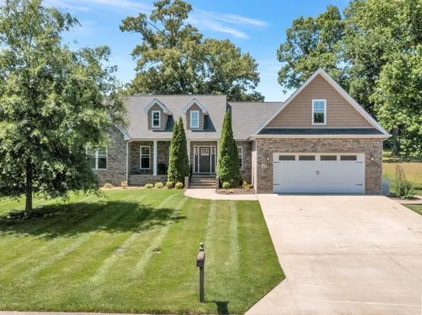 1402 Misty Creek Dr, Murray, KY 42071