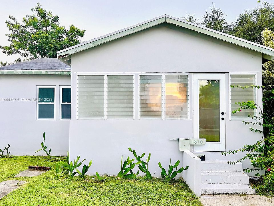 1st image of 1870 NW 15th St #A