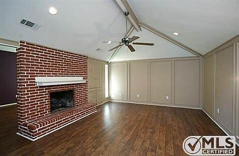 4th image of 306 Kingsbridge Dr