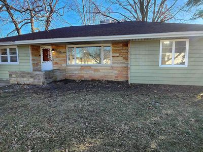 175 E Jackson St, Auburn, IL, 62615