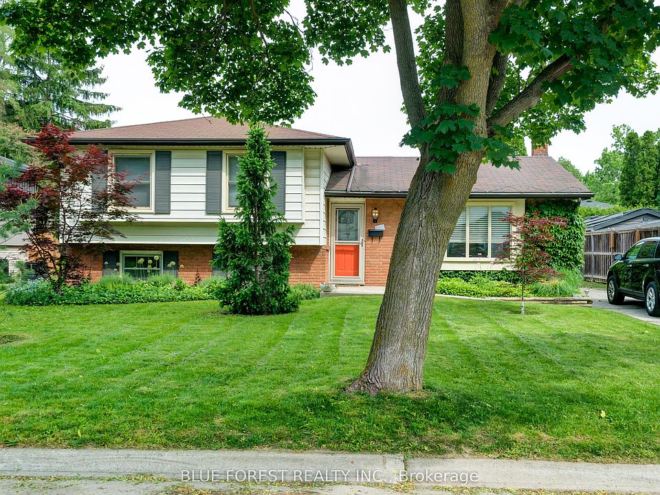 1st image of 62 Glenburnie Cres
