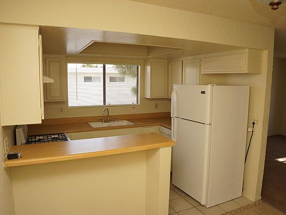 4th image of 23751 Arlington Ave APT 204