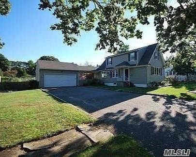 1st image of 10 Wenman Ave