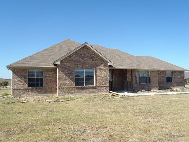 1st image of 203 Weston Dr