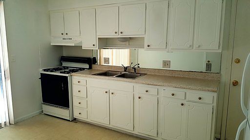 2nd image of 2974 Gardentown Dr SW