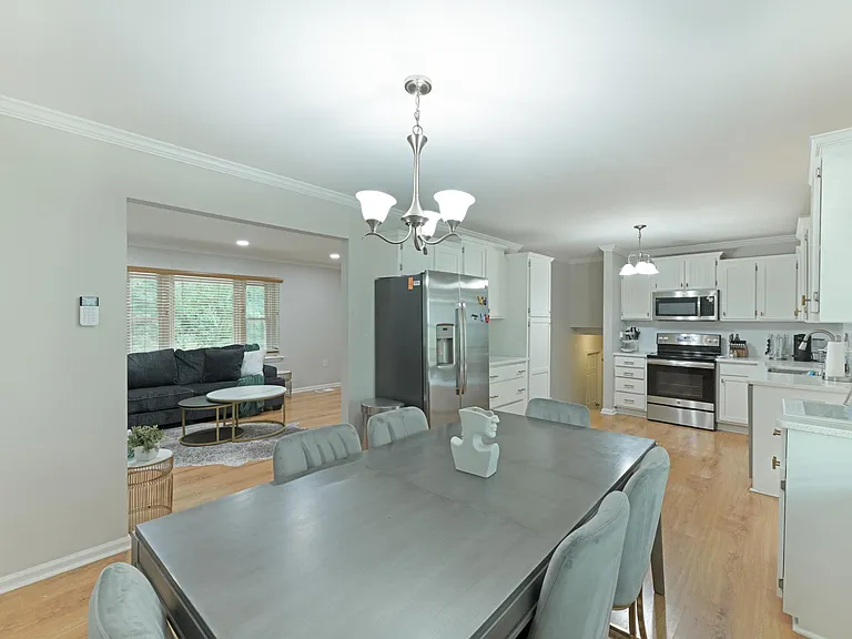 5616 Shade Tree Ln — Photo 6